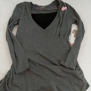 NWT great expectations maternity top shirt small